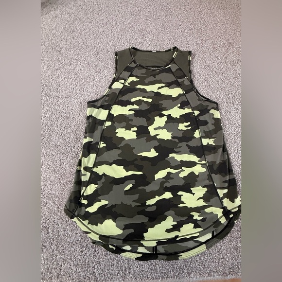 Lululemon Camo Sleeveless open back tank Top - green army Size Approx. Small - Picture 1 of 5
